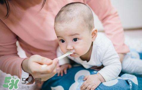 寶寶輔食可以加糖嗎？寶寶輔食可以加什么調(diào)料