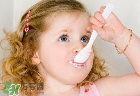 寶寶輔食可以放冰箱嗎？寶寶輔食可以冷凍多久？