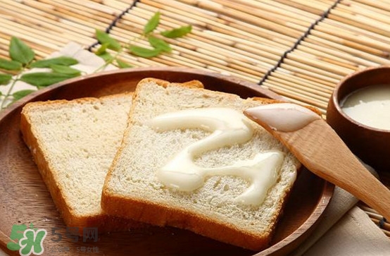 椴樹蜜是蜂蜜嗎？椴樹蜜怎么吃