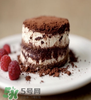 節(jié)食減肥怎么樣不反彈？節(jié)食減肥后復(fù)食怎么吃？