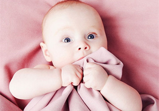 寶寶說話早晚和智力有關(guān)系嗎？寶寶說話晚怎么辦？