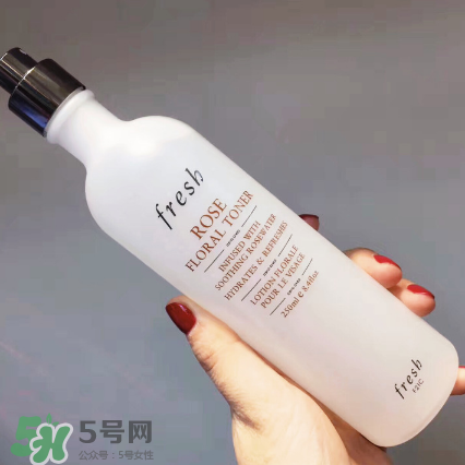 馥蕾詩玫瑰水好用嗎 馥蕾詩玫瑰潤澤保濕花水評測