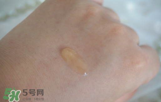 馥蕾詩(shī)玫瑰潤(rùn)澤保濕凝霜怎么用 跟面霜一樣嗎 馥蕾詩(shī)玫瑰潤(rùn)澤保濕凝霜怎么用 跟面霜一樣嗎