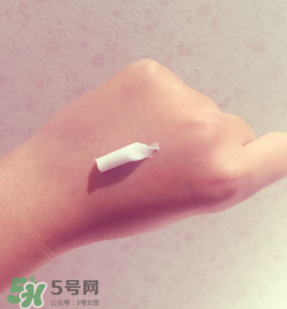 花王護手霜好用嗎？花王護手霜功效測評