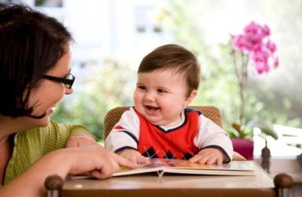 寶寶學(xué)說話的階段，這三個禁區(qū)你一定沒注意！