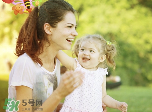 寶寶說話早晚和智力有關(guān)系嗎？寶寶說話晚怎么辦？