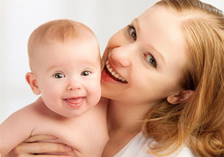 新生兒痤瘡多久會(huì)好？新生兒痤瘡能用百多邦嗎？