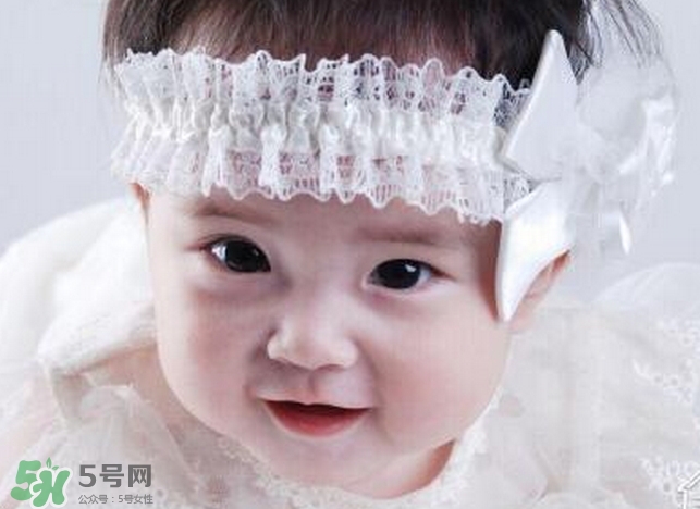 寶寶的長(zhǎng)相由什么決定-遺傳誰(shuí)的