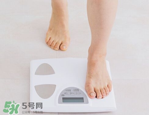 哺乳期可以減肥嗎？對寶寶有影響嗎？