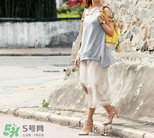 aquazzura是什么品牌？aquazzura中文叫什么？