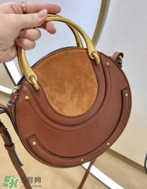 chloe pixie多少錢？蔻依17秋冬新款圓形包包專柜價(jià)格