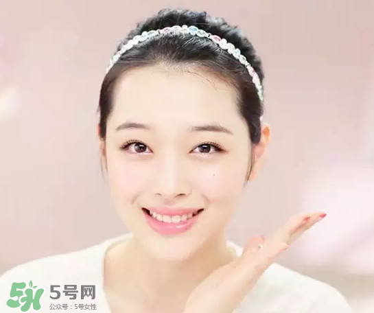 噴霧可以代替化妝水嗎？噴霧可以經(jīng)常使用嗎？