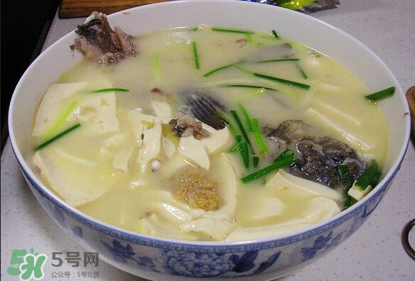 生孩子時(shí)吃什么易助產(chǎn)？生孩子時(shí)吃巧克力