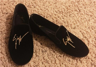 gz鞋子專柜正品多少錢？gz鞋子一般多少價(jià)位？