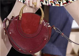 chloe pixie多少錢？蔻依17秋冬新款圓形包包專柜價(jià)格