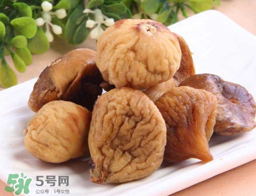 無花果干一天能吃多少？無花果干吃多了會怎樣