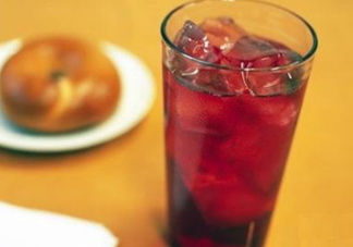 西梅汁怎么喝治便秘？便秘吃什么最快排便？