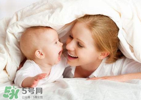 膽道閉鎖是先天性的嗎？先天膽道閉鎖有什么癥狀