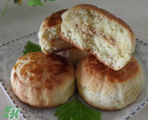 月餅皮可以加水嗎？月餅皮為什么不能放水？