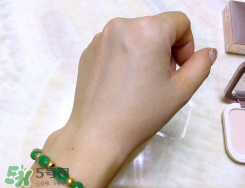 卡姿蘭粉餅多少錢(qián)？卡姿蘭粉餅專(zhuān)柜價(jià)格