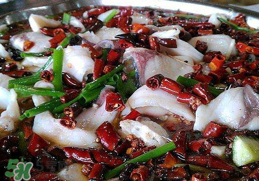 水煮魚可以放什么蔬菜？水煮魚可以放香菇嗎？