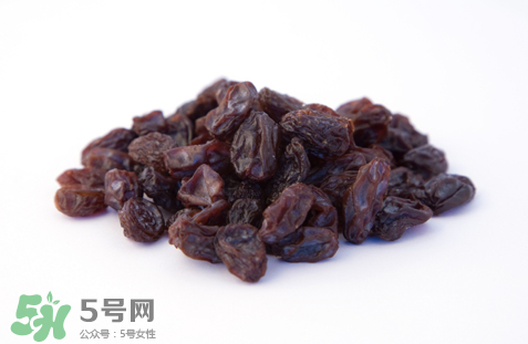 西梅干真的能解決便秘嗎？西梅干怎么吃治便秘？