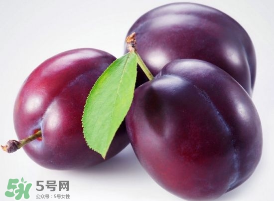 西梅吃多了上火嗎？西梅吃多了會(huì)拉肚子嗎？