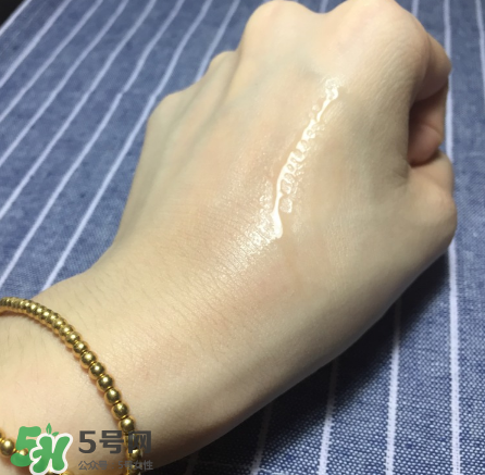 雪花秀潤燥精華適合什么膚質(zhì)？