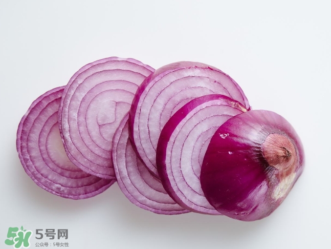 洋蔥榨汁能每天喝嗎？洋蔥汁能治什么??？