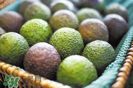 牛油果吃了對(duì)子宮好嗎？牛油果對(duì)子宮的好處