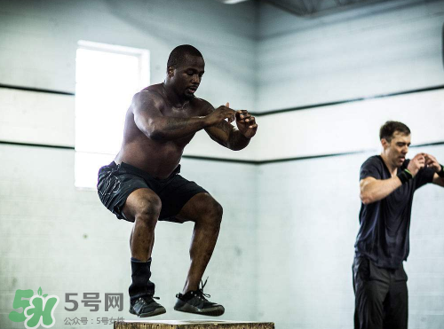 crossfit適合所有人嗎？crossfit適合女生練嗎？