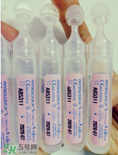 生理鹽水能泡隱形眼鏡嗎？生理鹽水能泡美瞳嗎？