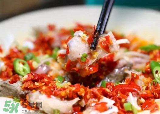 怎樣區(qū)分脆肉鯇和普通鯇魚(yú)？脆肉鯇有什么營(yíng)養(yǎng)價(jià)值？