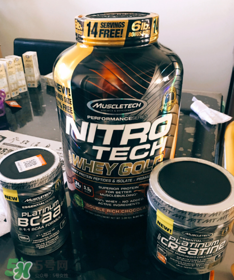 肌酸是訓(xùn)練前吃還是訓(xùn)練后吃？肌酸是激素嗎？