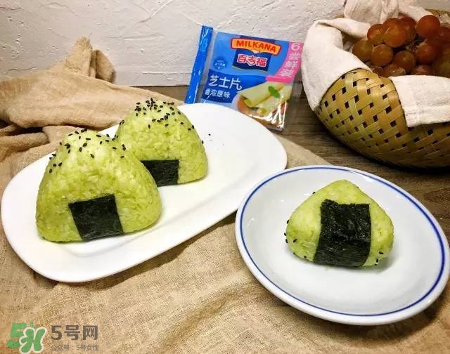 牛油果沙拉怎么做？牛油果沙拉用什么醬？