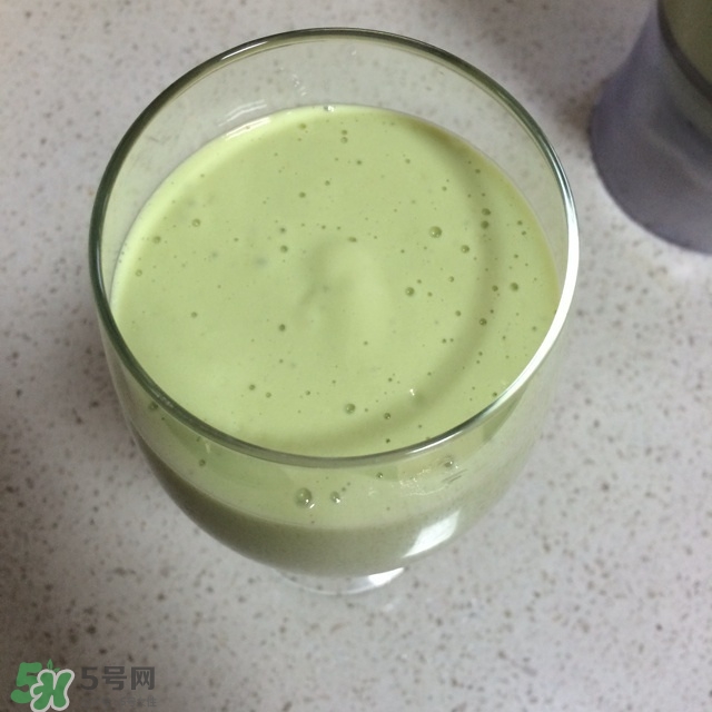 牛油果奶昔怎么做？牛油果奶昔的功效