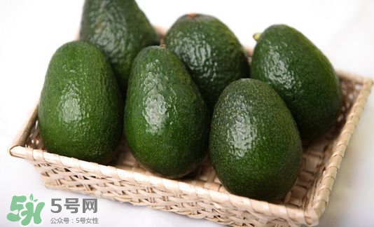 牛油果怎么挑選？牛油果多少錢(qián)一斤？