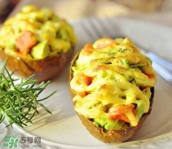 牛油果是什么味道？牛油果是甜的嗎？