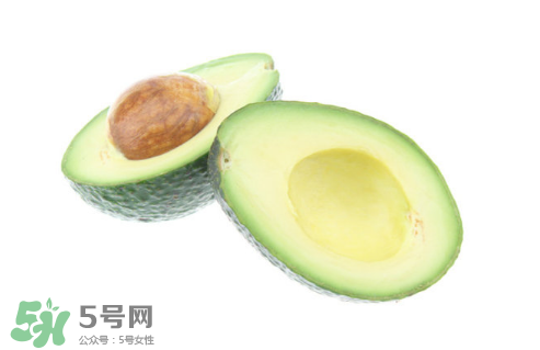 寶寶吃牛油果要蒸熟嗎？寶寶吃牛油果會(huì)便秘嗎？