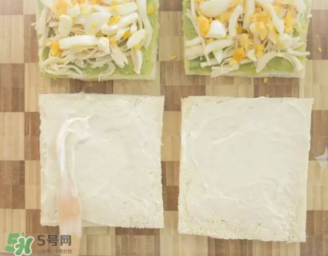 牛油果沙拉怎么做？牛油果沙拉用什么醬？