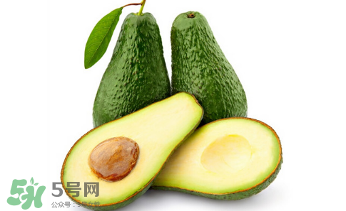 寶寶吃牛油果要蒸熟嗎？寶寶吃牛油果會(huì)便秘嗎？