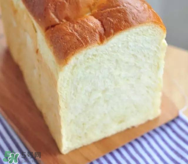 牛油果沙拉怎么做？牛油果沙拉用什么醬？