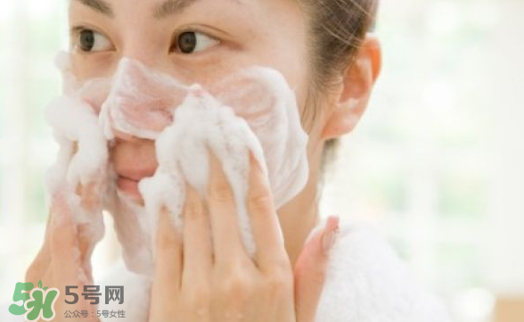 氨基酸潔面是什么？氨基酸洗面奶總結(jié)