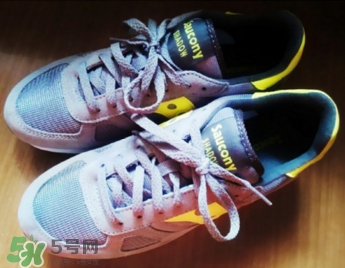 saucony一般多少錢？索康尼和亞瑟士哪個(gè)好？