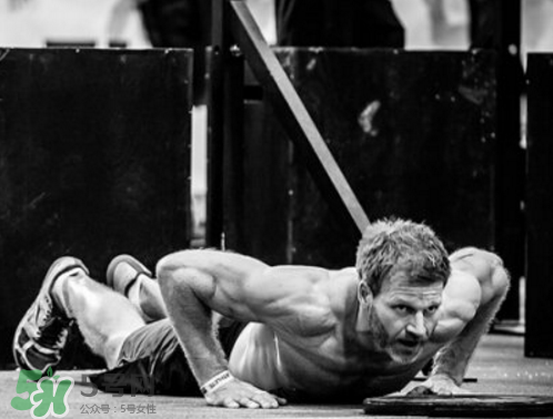 波比跳會掉肌肉嗎？波比跳會粗腿嗎？