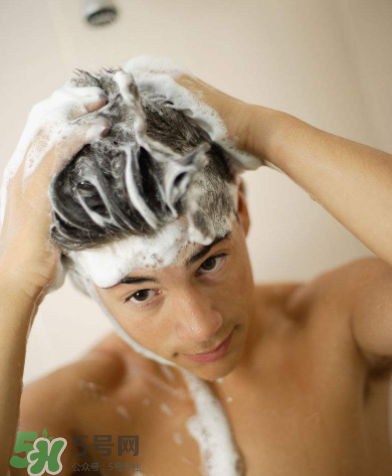 頭發(fā)能不能天天洗？掉頭發(fā)是不是腎虛？
