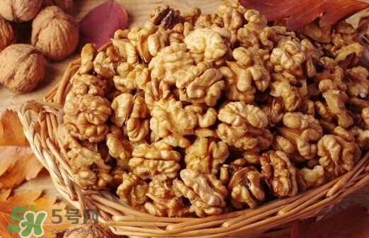 長期吃核桃有副作用嗎？核桃的副作用很大嗎？