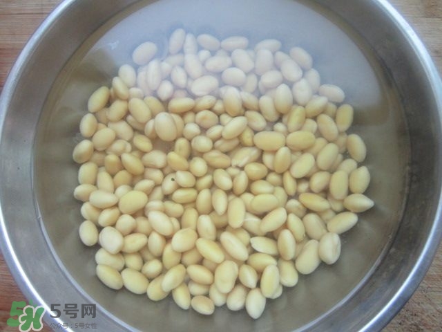 核桃可以和黃豆一起打豆?jié){嗎？核桃和什么一起打豆?jié){好？