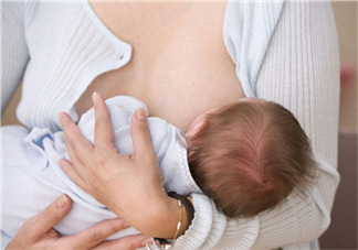 寶寶突然不吃母乳了怎么回事？寶寶不吃母乳是為什么？