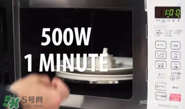 微波爐加熱食物致癌嗎？微波爐加熱食物要蓋蓋子嗎